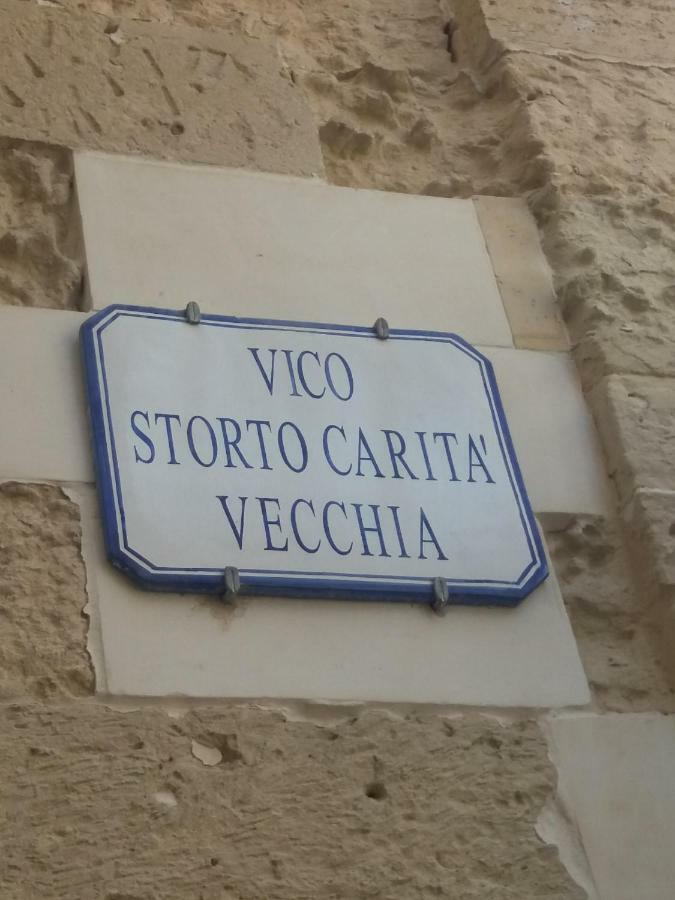 Li Frati Casa Vacanze Лече Екстериор снимка