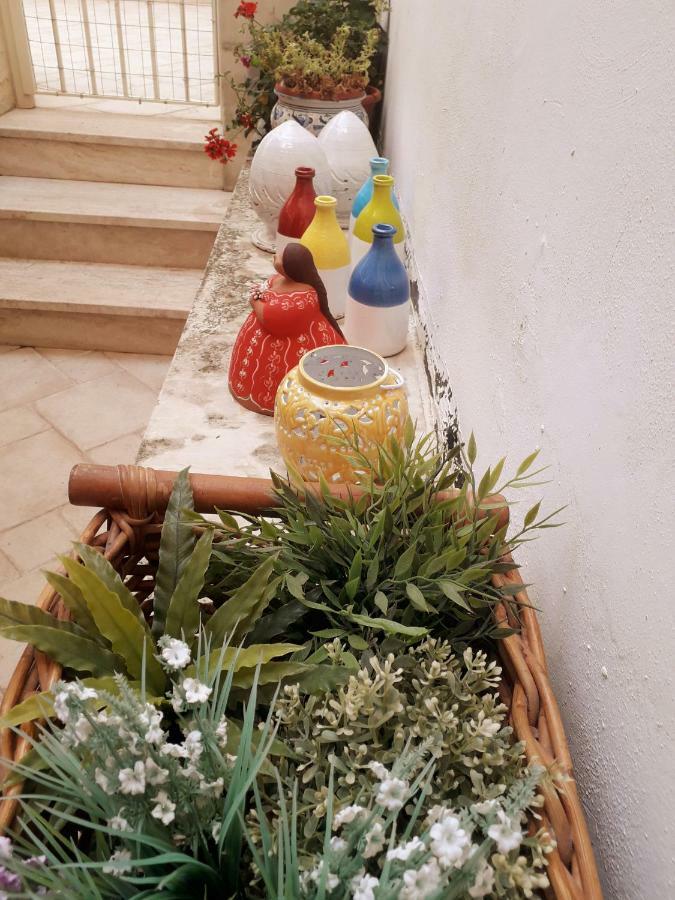 Li Frati Casa Vacanze Лече Екстериор снимка